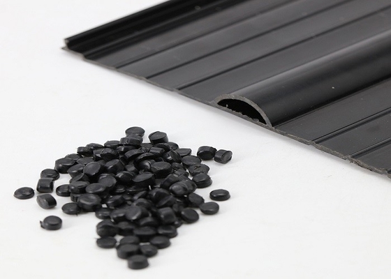 Buy 1.6g/cm3 White PVC Plastic Granules Extruded Product online manufacture
